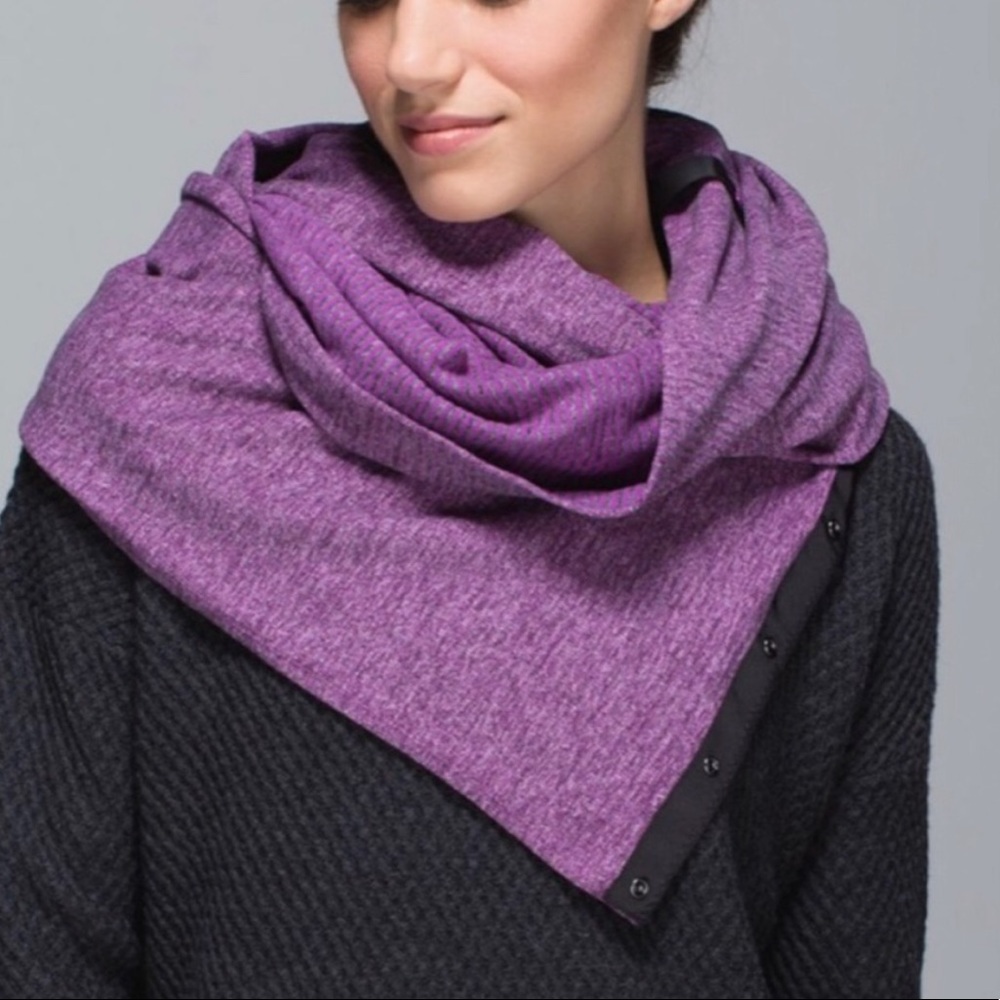 Lululemon Vinyasa Scarf